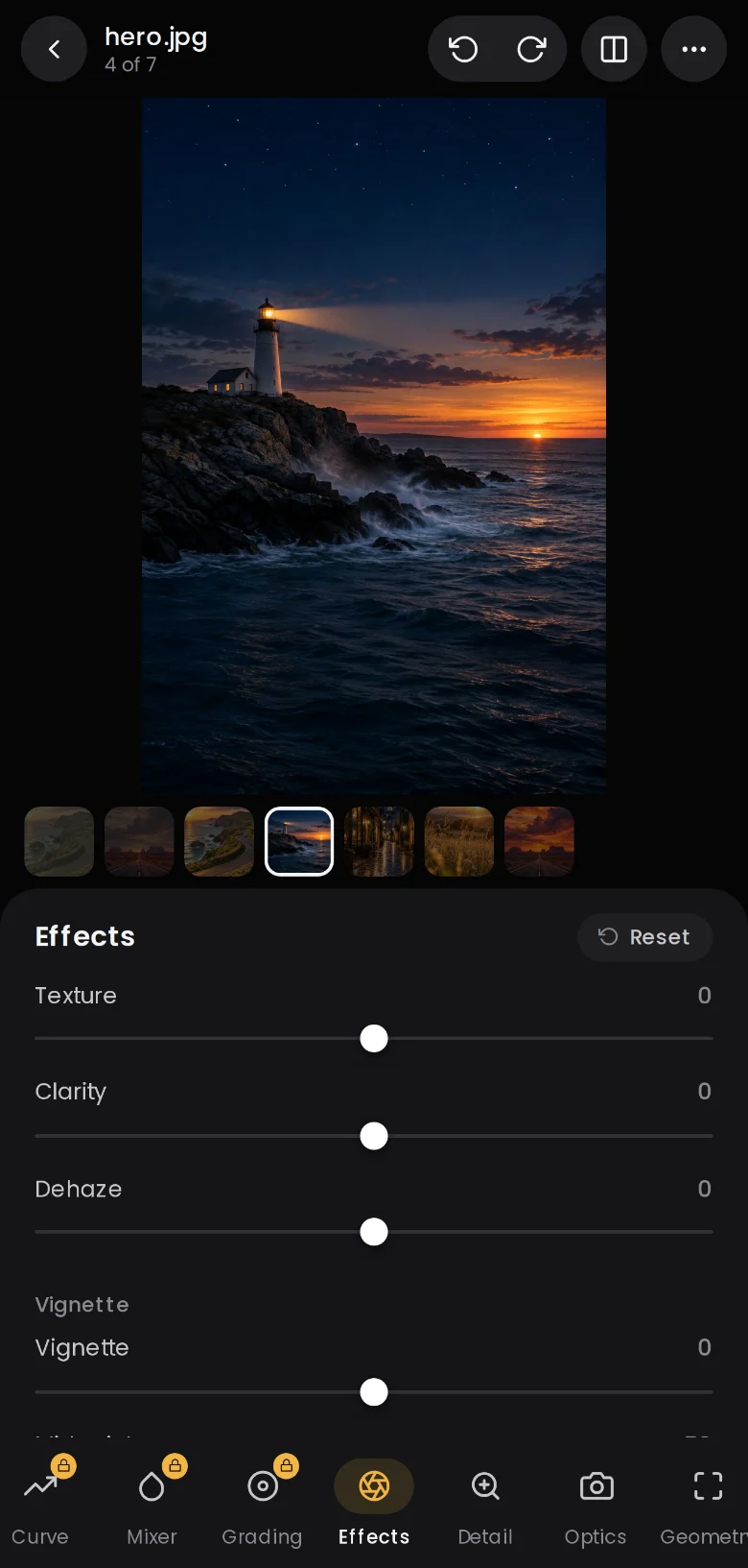 Effects panel on a lighthouse photo